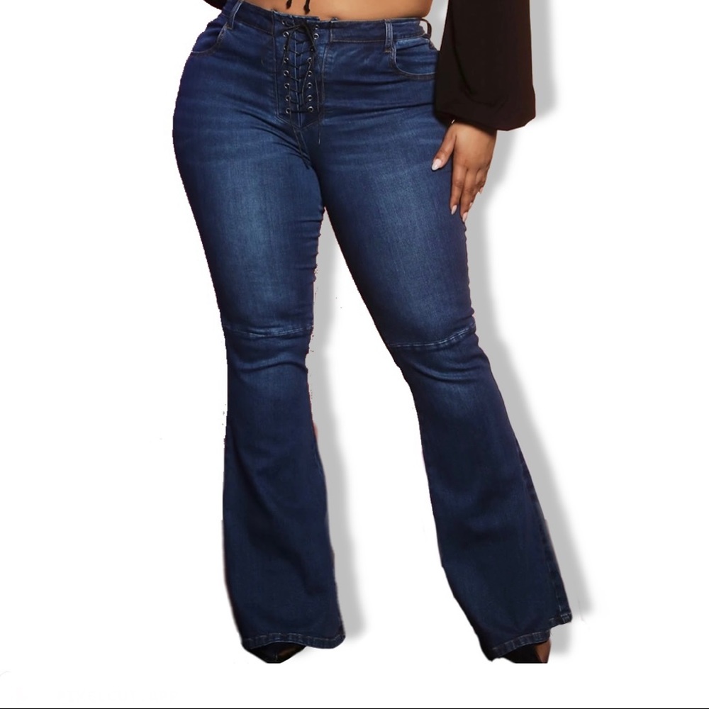 Tongue Twister Super Flare Leg Jeans